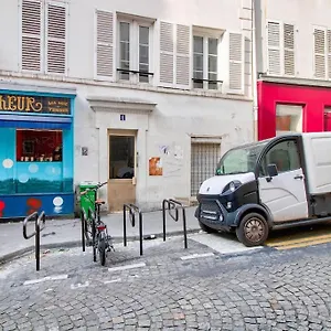 magnifique-studio-au-coeur-de-montmartre.fr-paris.fr/