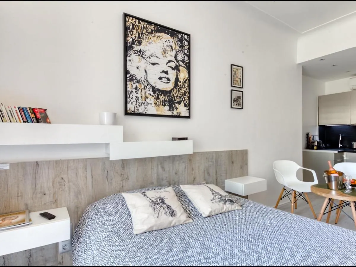 Apartment La Croisette - Superbe Studio Au Mythique Palais Miramar Cannes