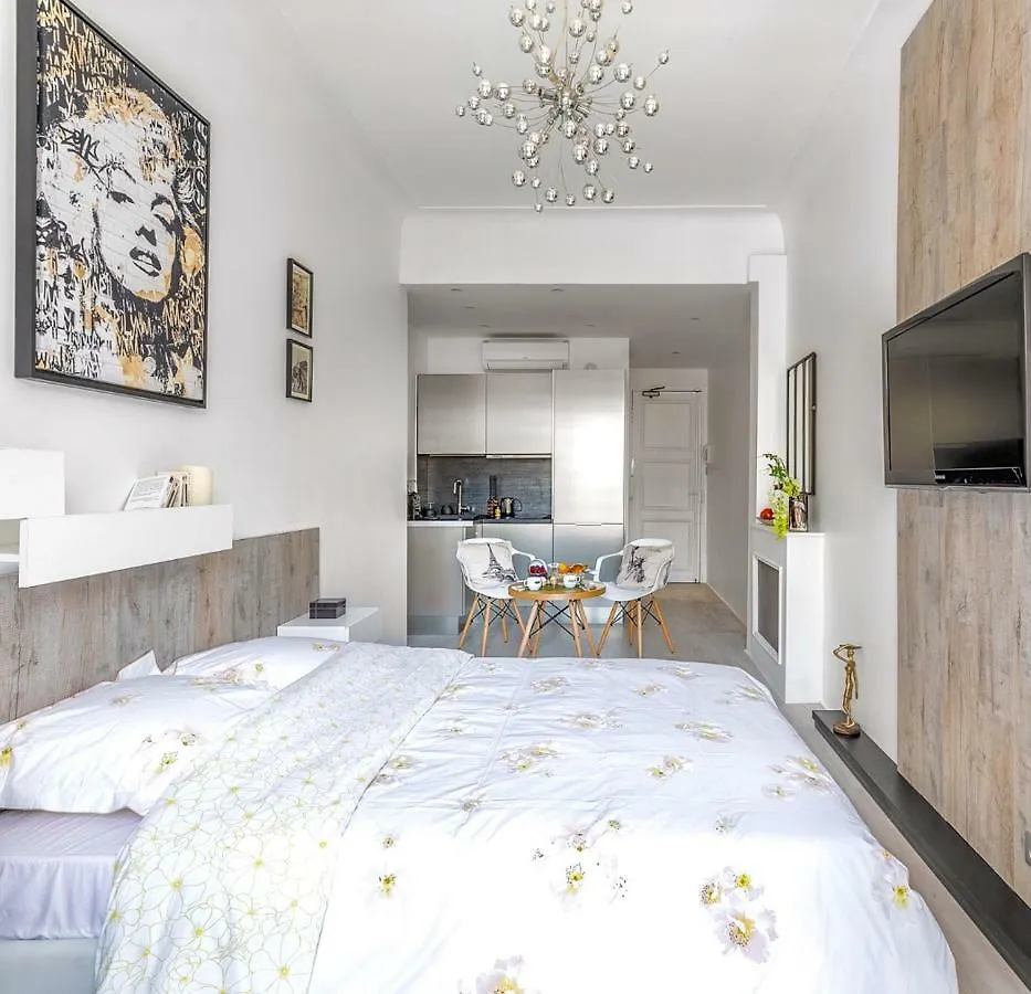La Croisette - Superbe Studio Au Mythique Palais Miramar Cannes Apartment